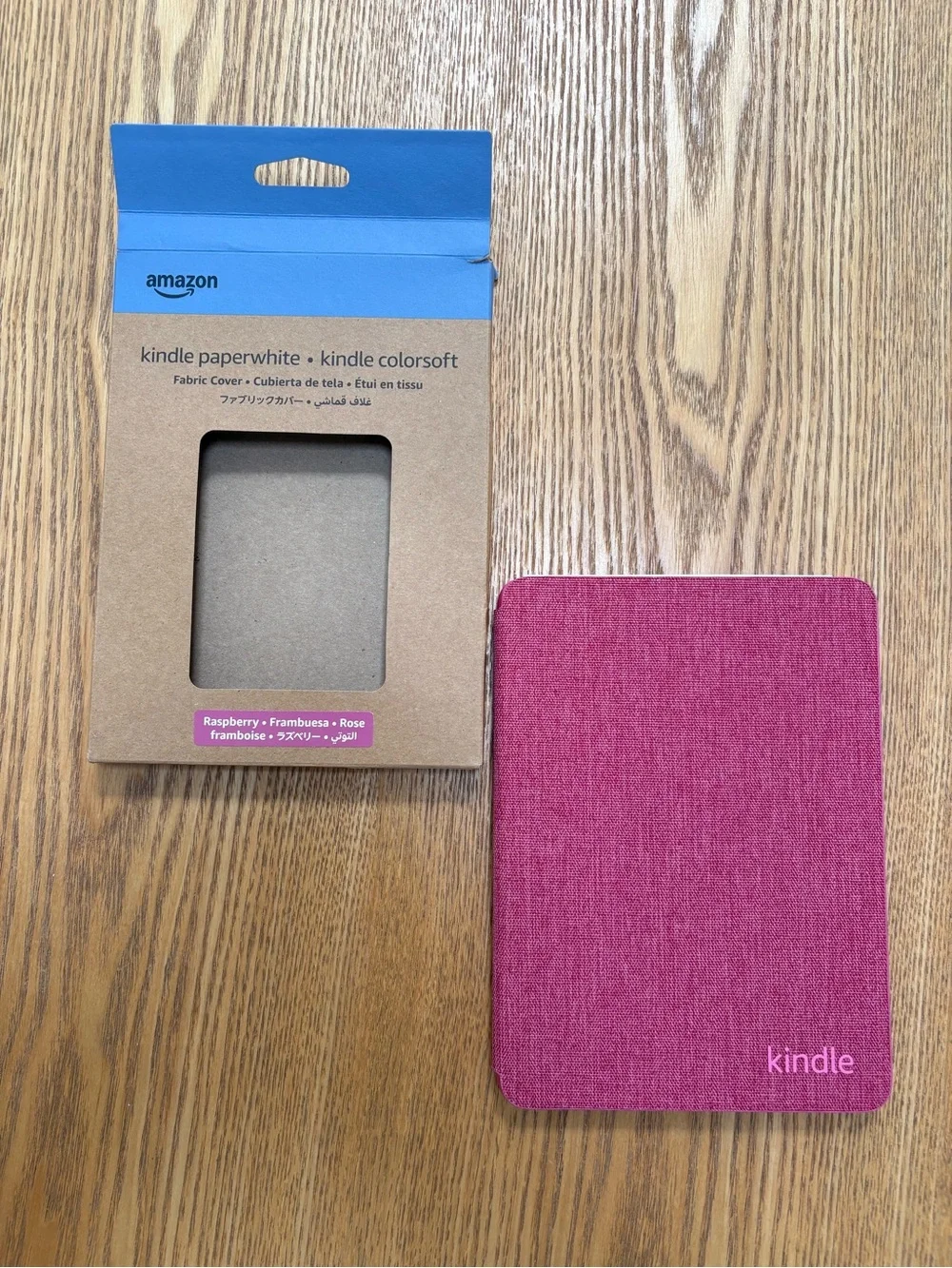 NIB Amazon Kindle Papaerwhite & Kindle Colorsoft Fabric Cover in Raspberry